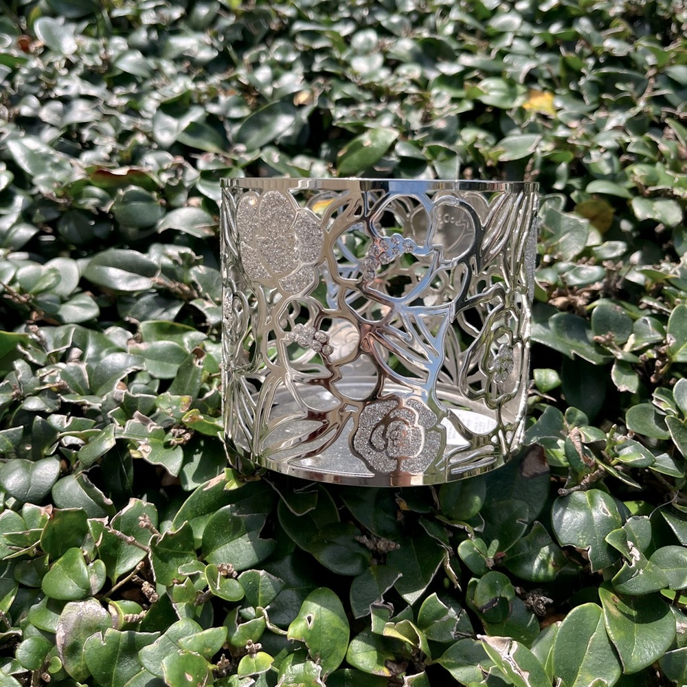 Bath and body works silver rose candle holder